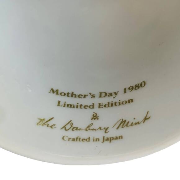 1980 The Danbury Mint Mother’s Day Bell - Picture 9 of 11